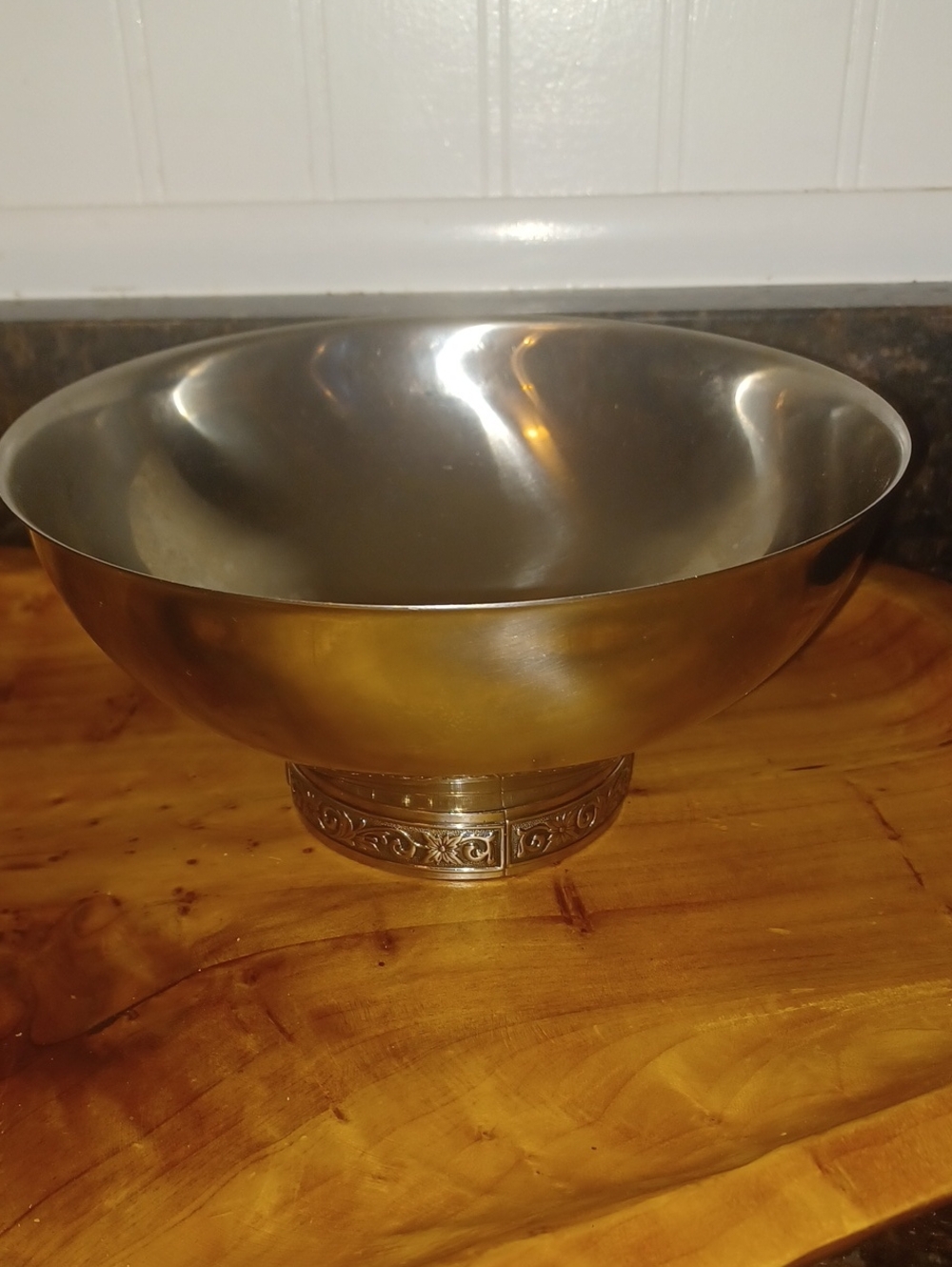 Vintage International Decorator Stainless 18-8 Pedestal Centerpiece Bowl 8.5"